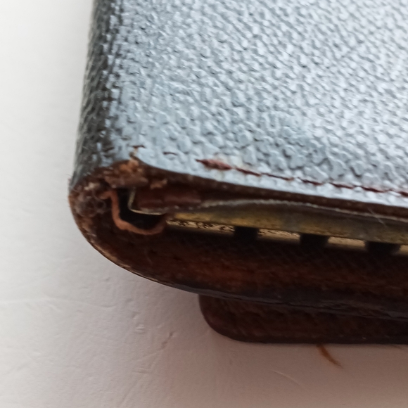 Vintage LV Monogram LOUIS VUITTON 6 Hooks Key Card Case - Picture 7 of 16